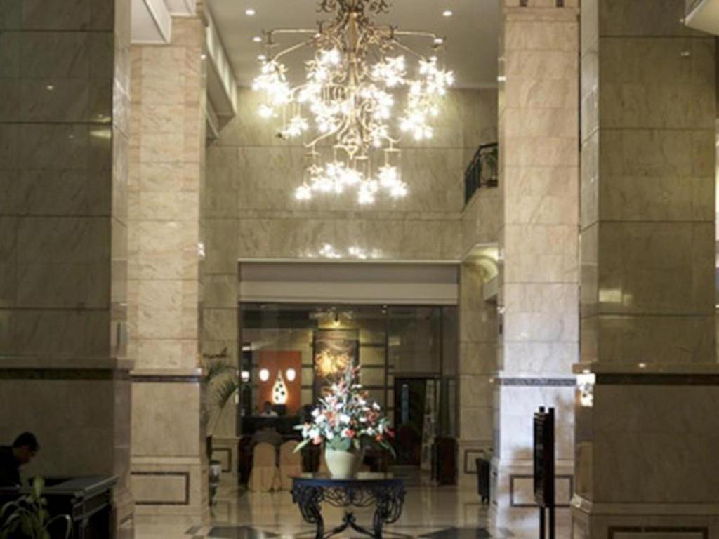 Grand Cempaka Business Hotel Jakarta Eksteriør bilde
