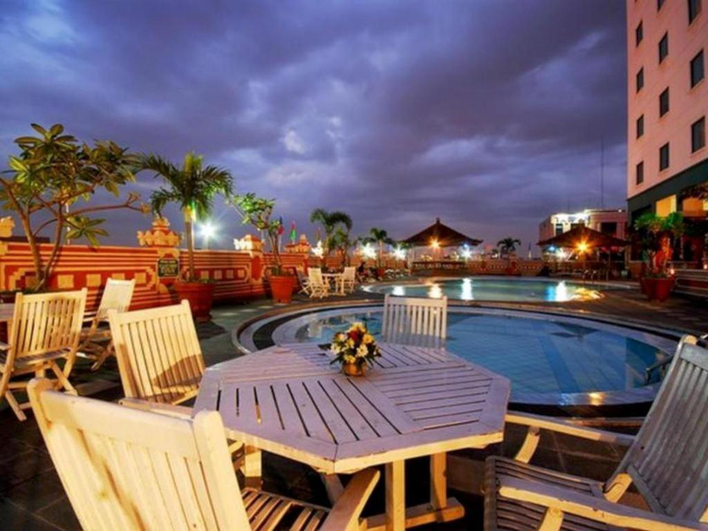 Grand Cempaka Business Hotel Jakarta Eksteriør bilde